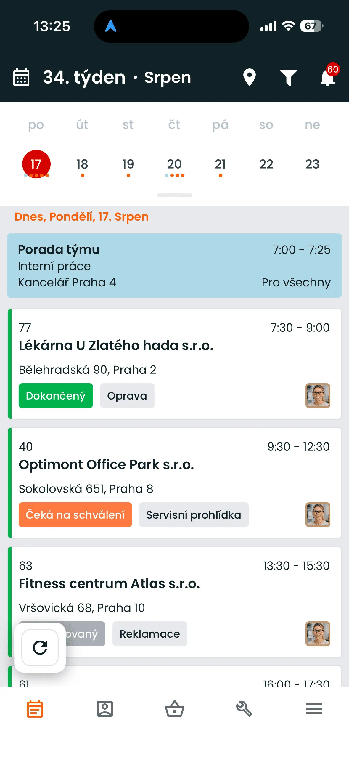 Seznam vlastních výjezdů technika na jeden den s jejich stavy.